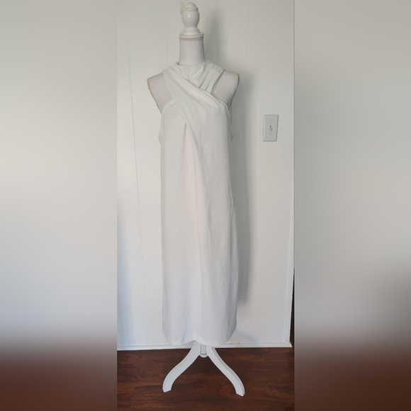 Zara White Dress - Picture 2 of 7